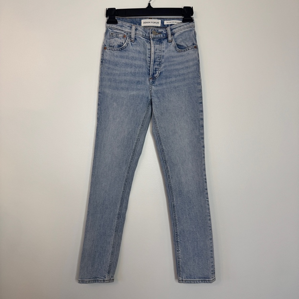 Aritzia Denim Forum The Yoko High Rise Slim Jeans Light Blue Button Fly 23